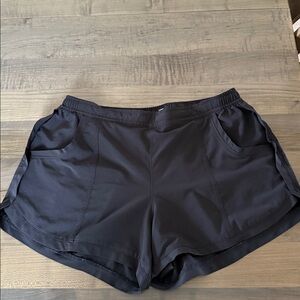 ATHLETA STELLAR RUNNING SHORTS- UNLINED, Small
